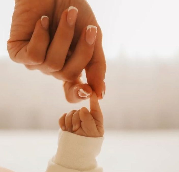 Discover Simple Comforts for Better Postpartum Days